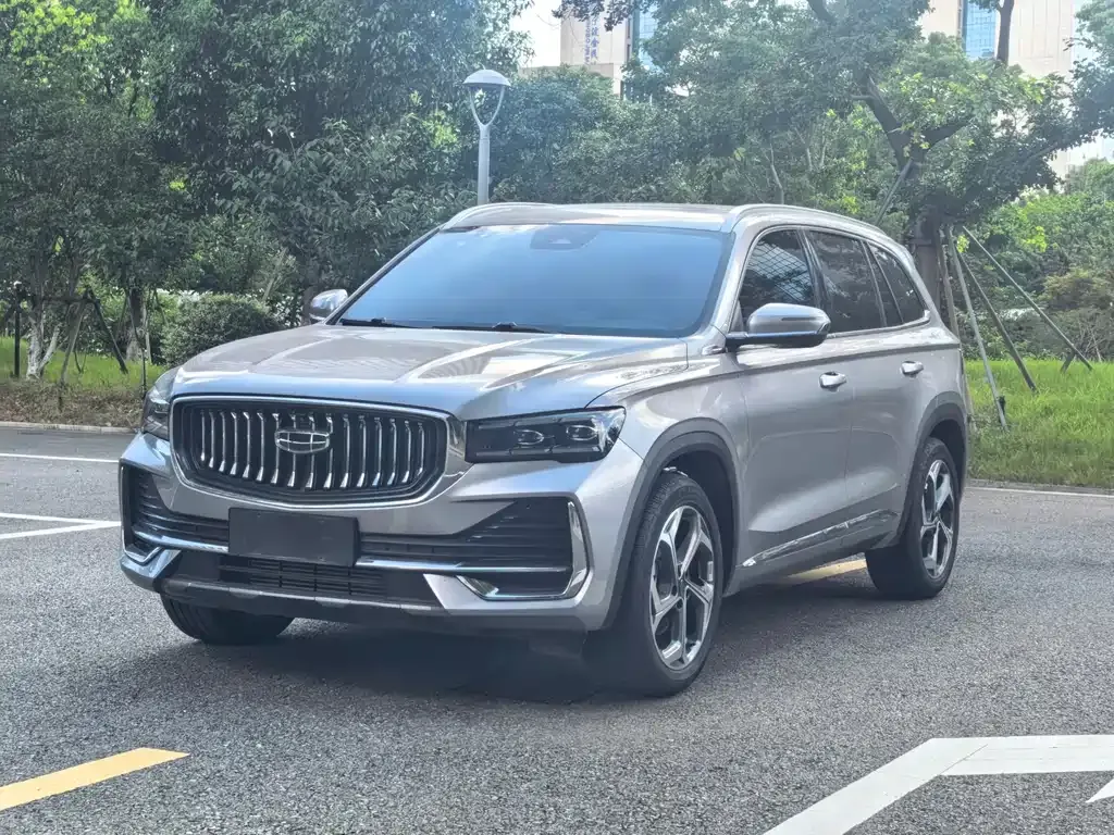 Geely Xingyue L — фото 1