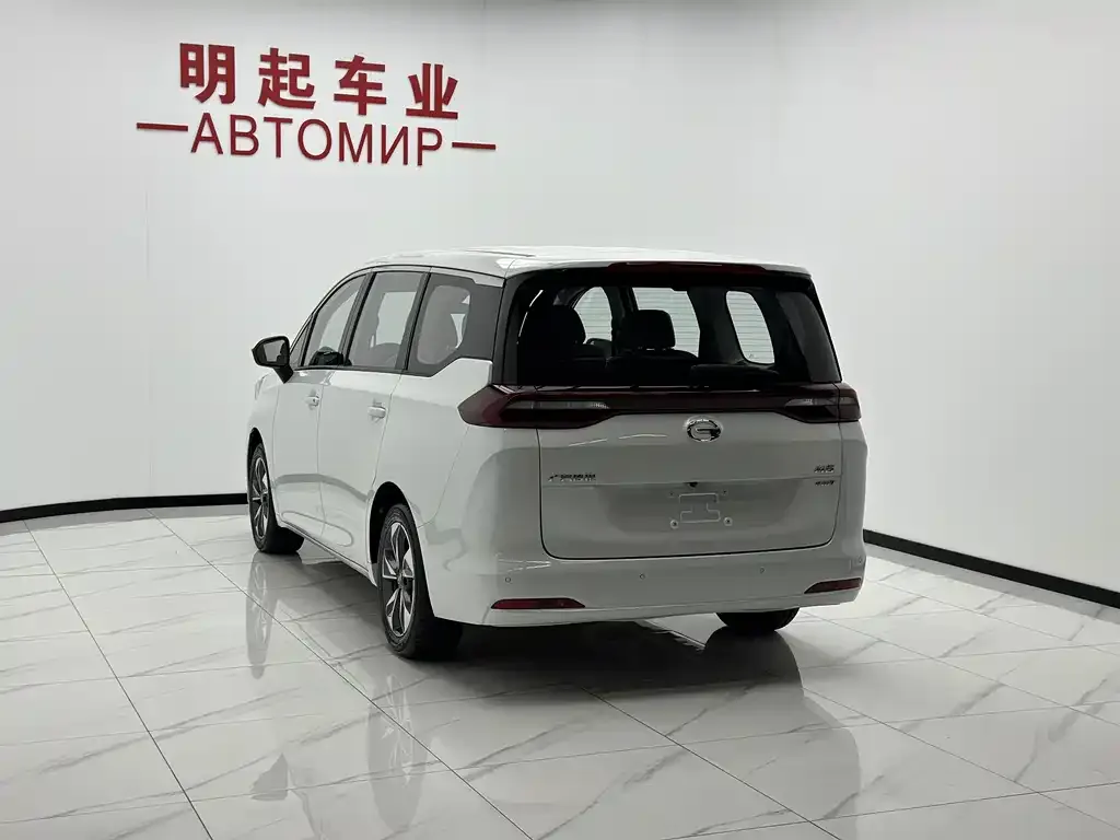 GAC Motor Trumpchi M6 — фото 9
