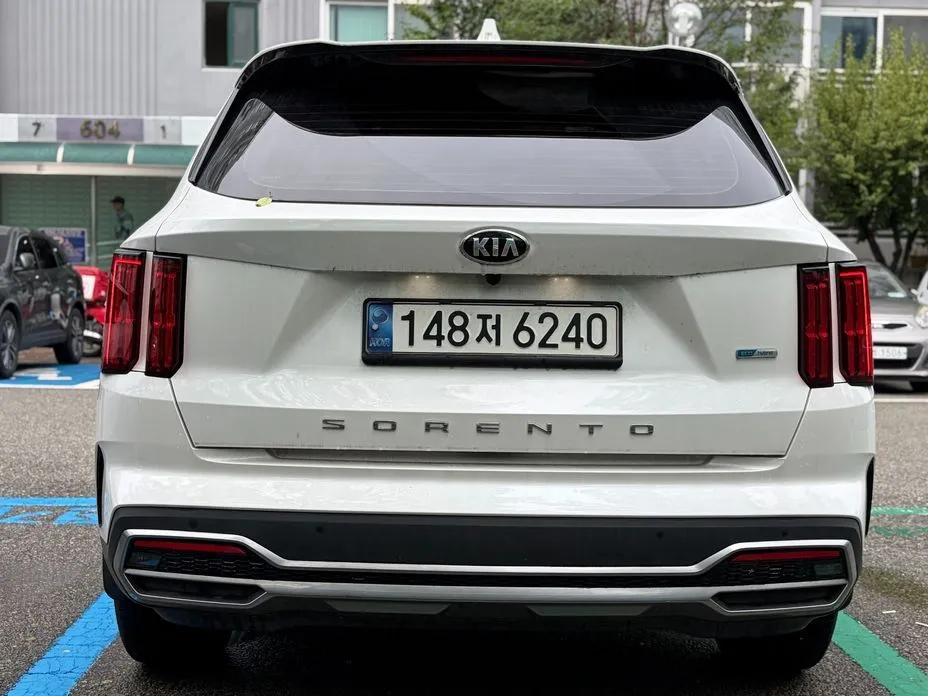 Kia Sorento — фото 5
