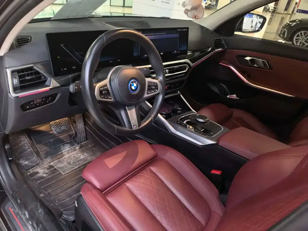 BMW i3 — фото 9