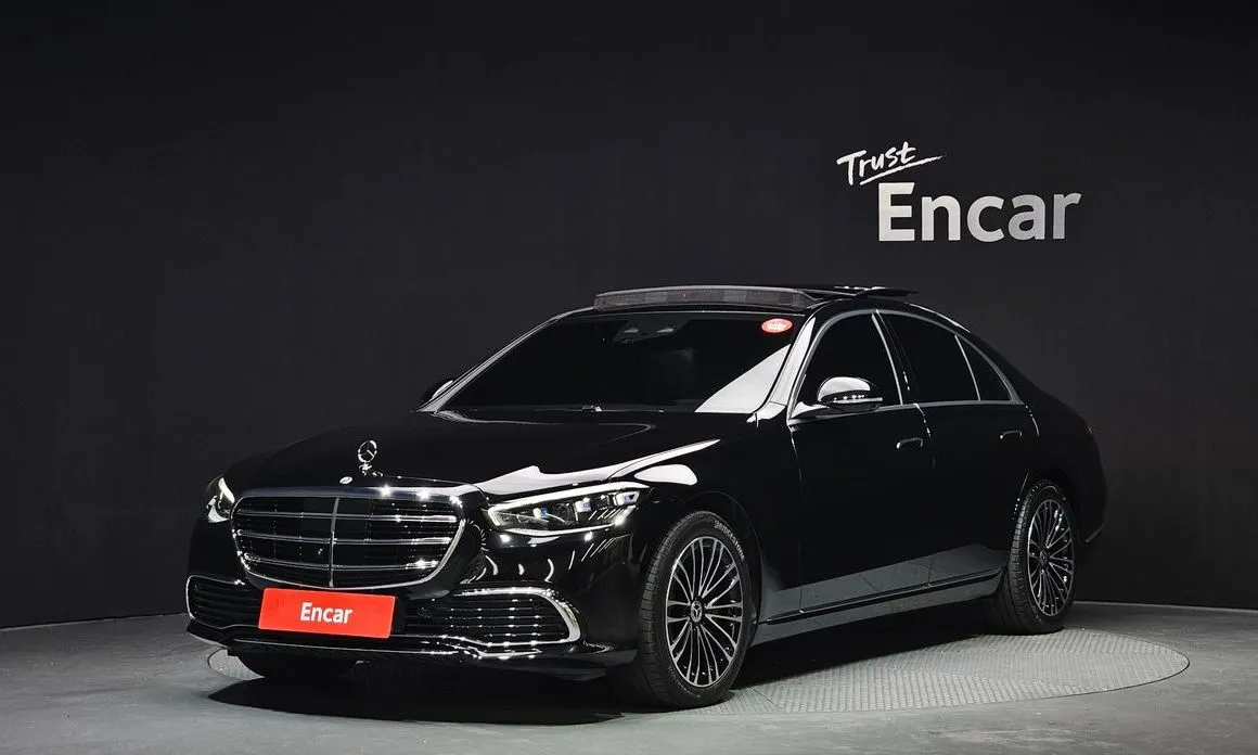 Mercedes-Benz S-Class — фото 1