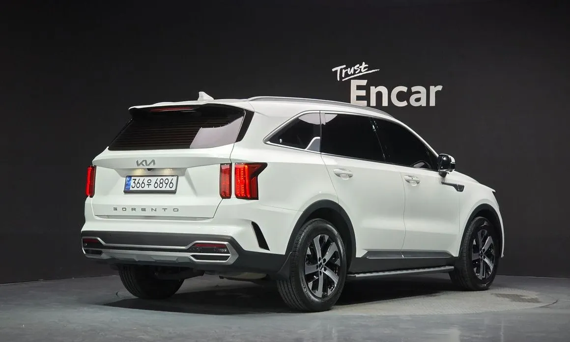 Kia Sorento — фото 6