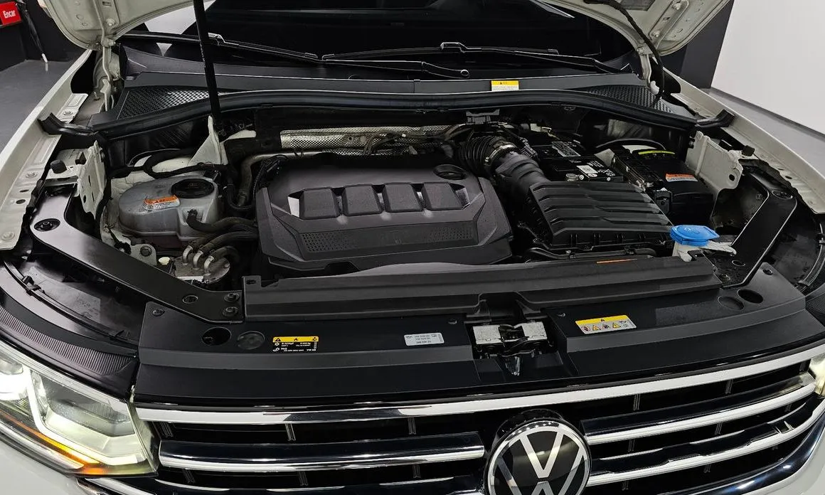Volkswagen Tiguan — фото 7