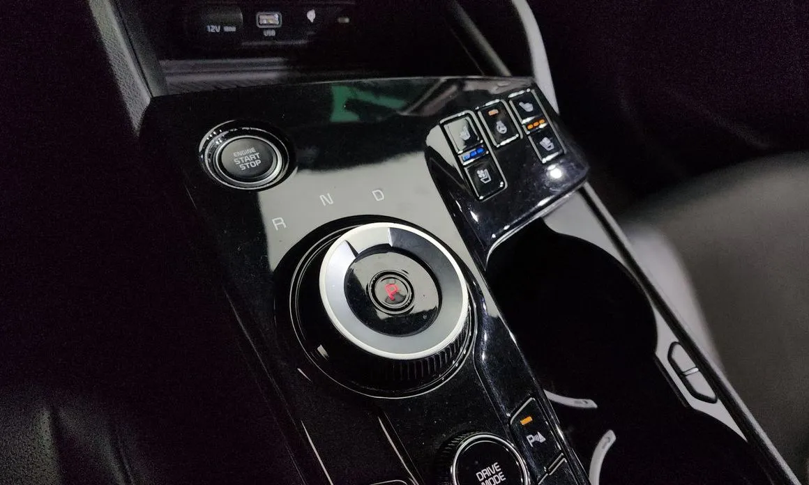 Kia Sportage — фото 10