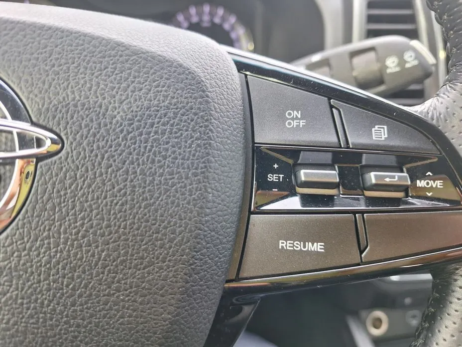KG Mobility (Ssangyong) Rexton — фото 10