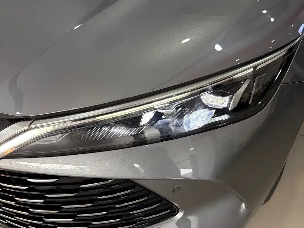 BYD Qin L — фото 3