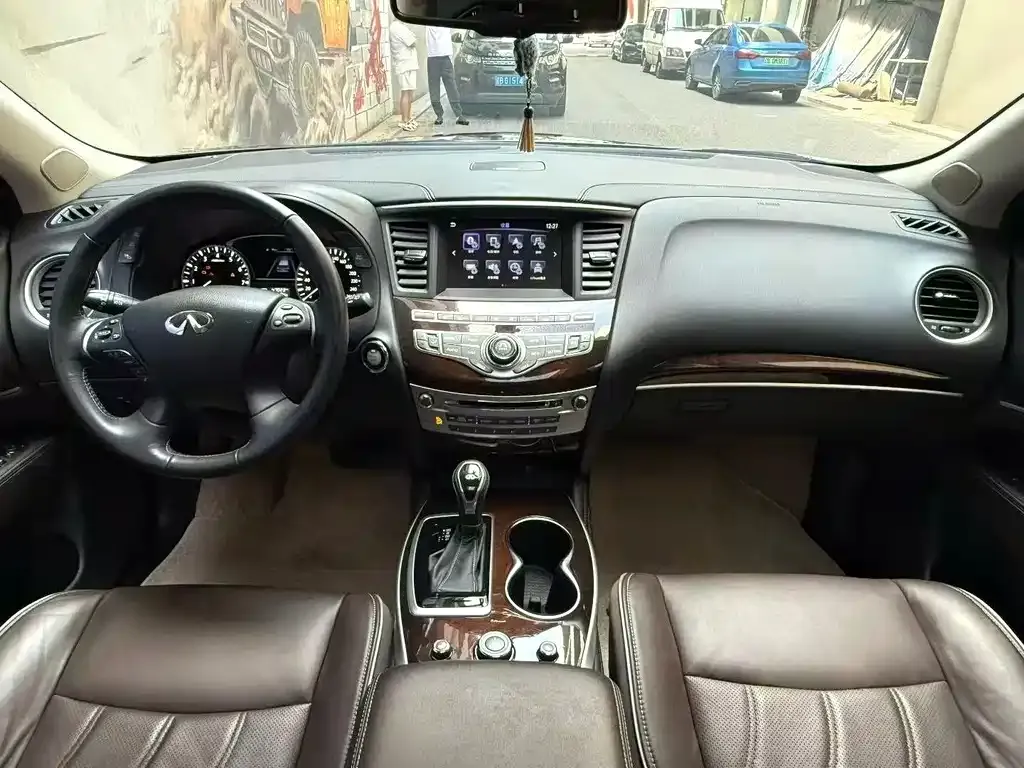 Infiniti QX60 (Import) — фото 2