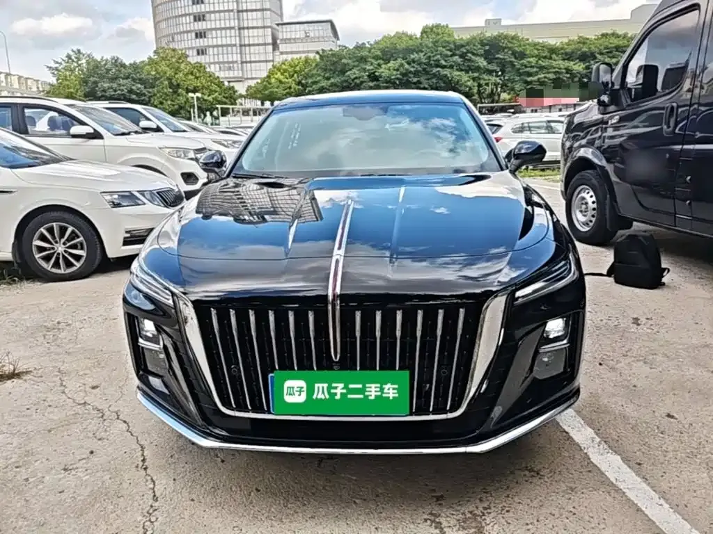 Hongqi H5 — фото 3