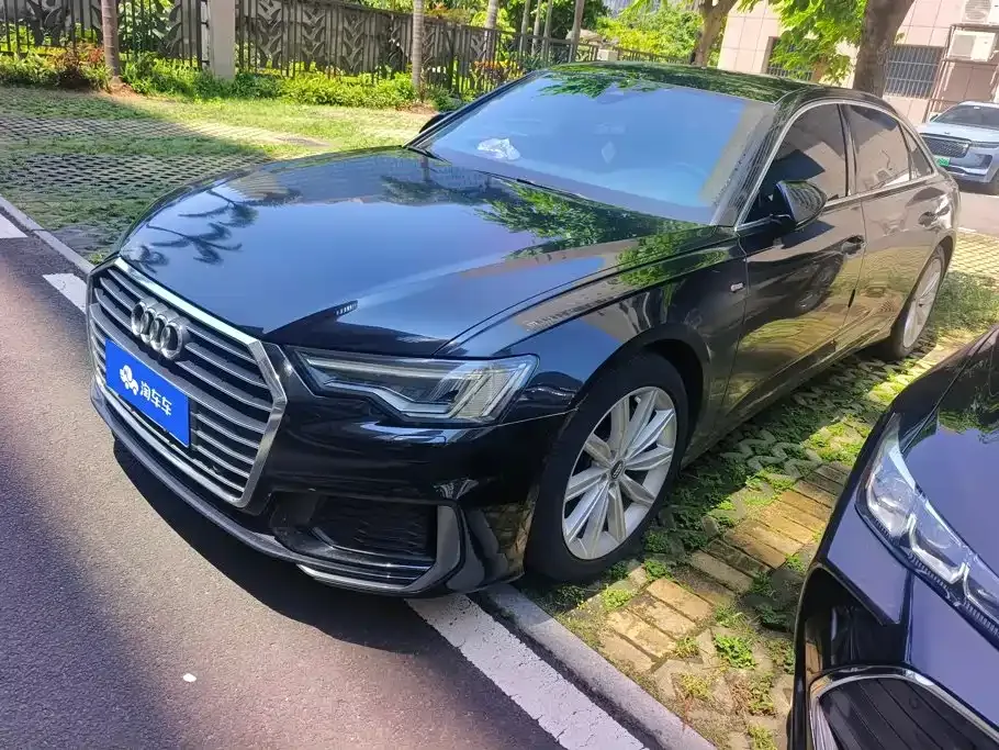 Audi A6L — фото 1