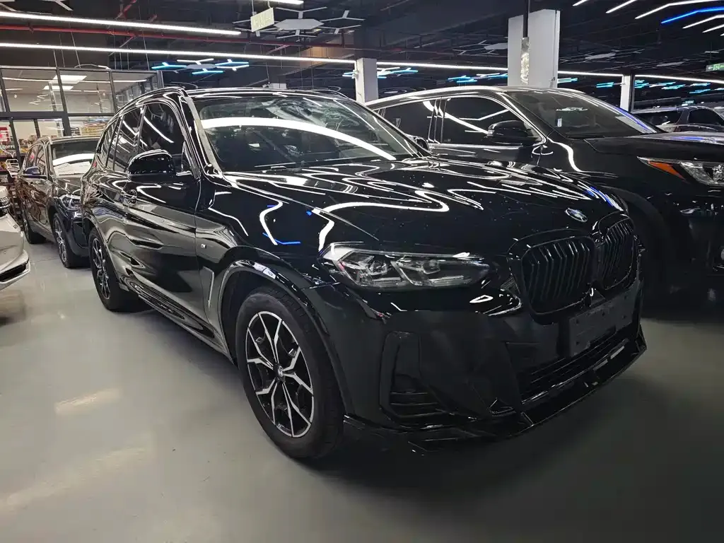 BMW X3 — фото 9