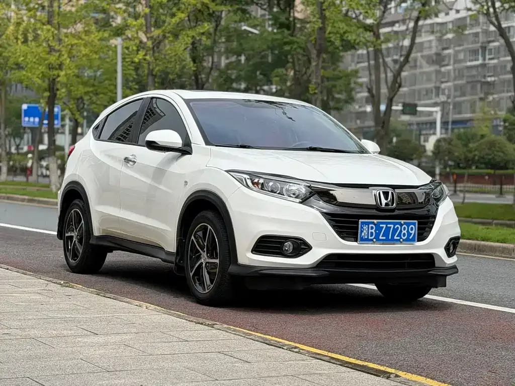Honda Vezel — фото 8