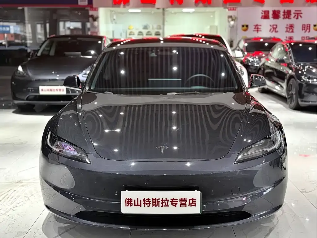 Tesla Model 3 — фото 6