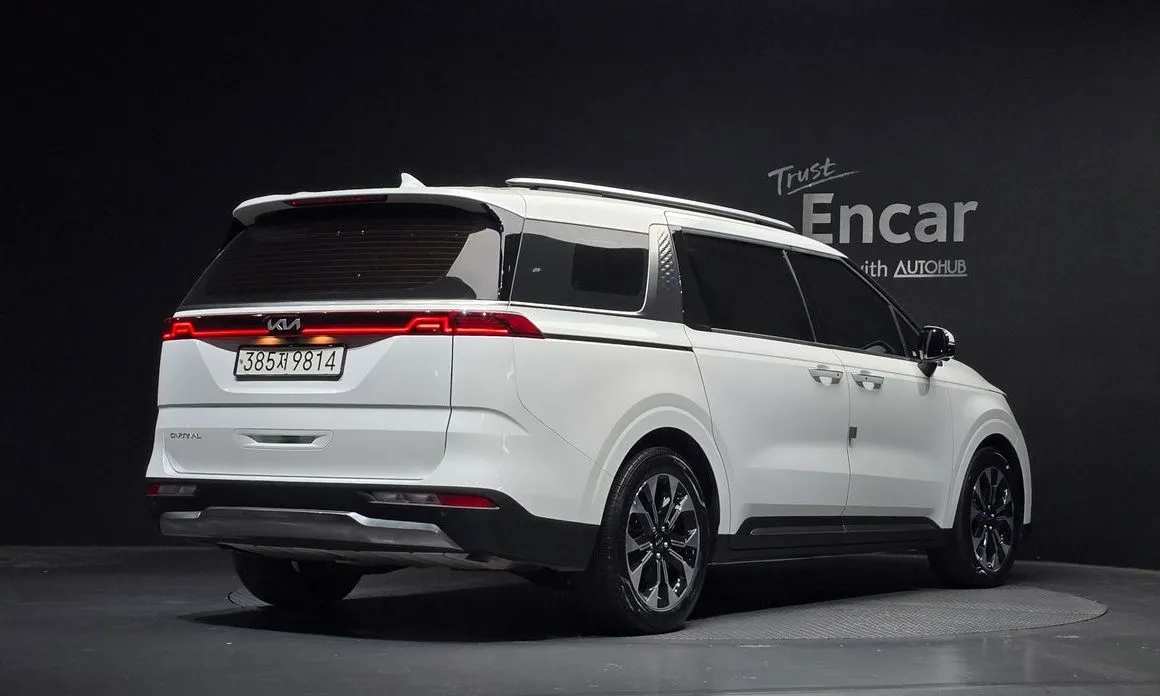 Kia Carnival — фото 2