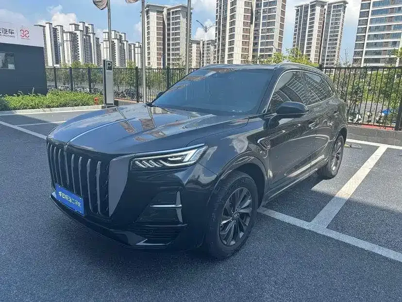 Hongqi HS5 — фото 1