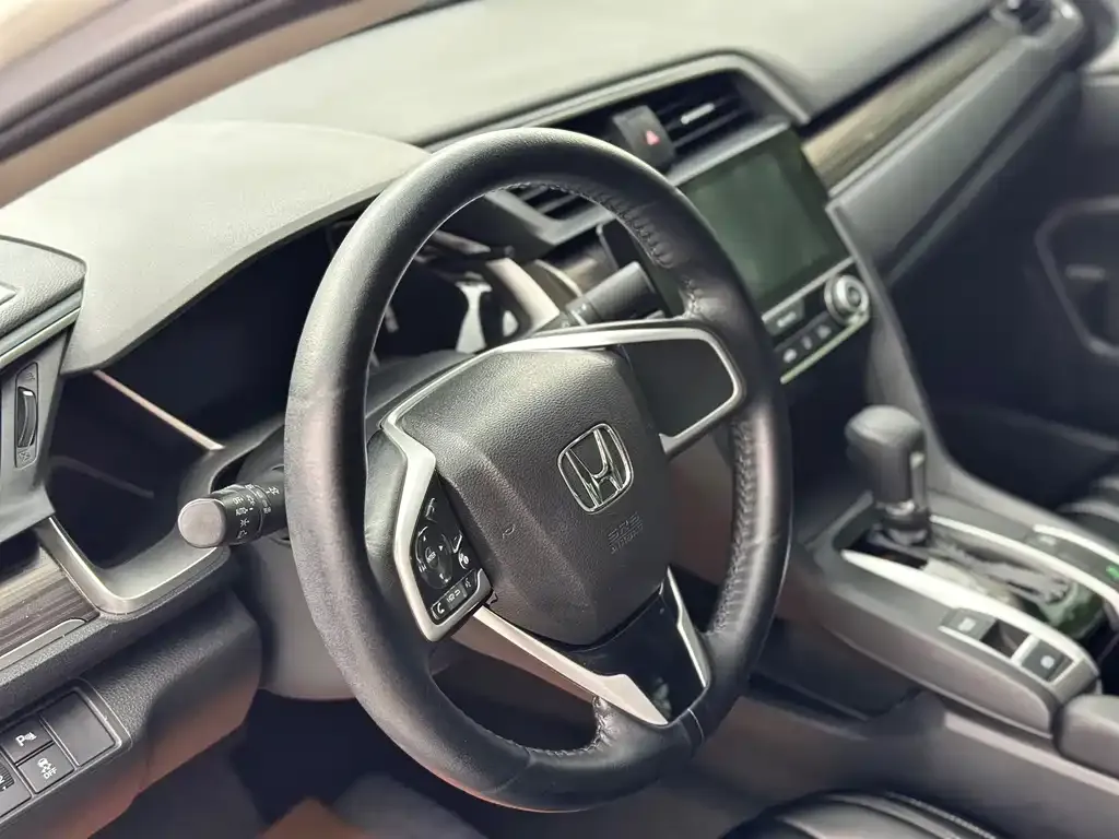 Honda Civic — фото 5