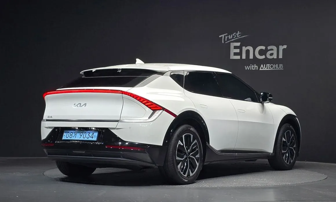 Kia EV6 — фото 9