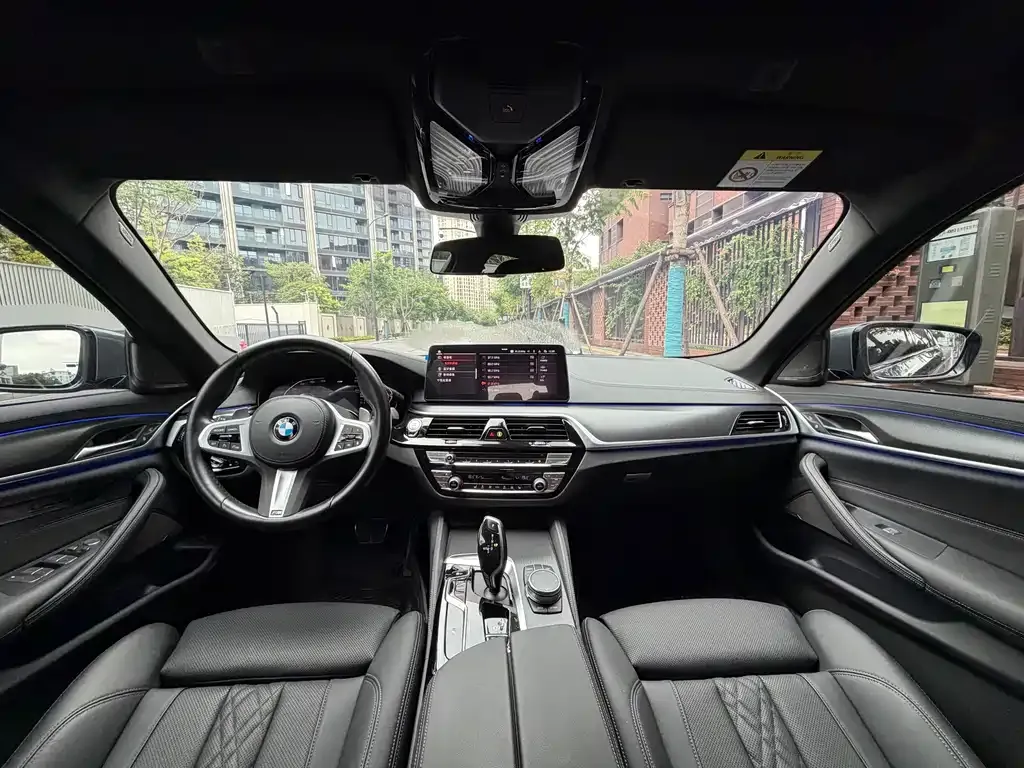BMW 5 Series (Import) — фото 4