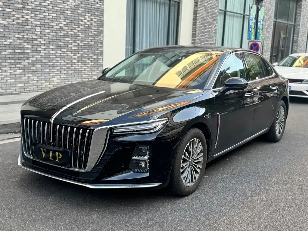 Hongqi H5 — фото 1