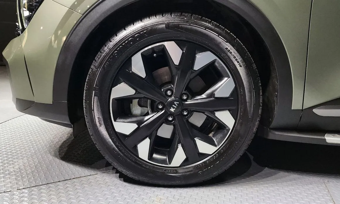Kia Sportage — фото 10