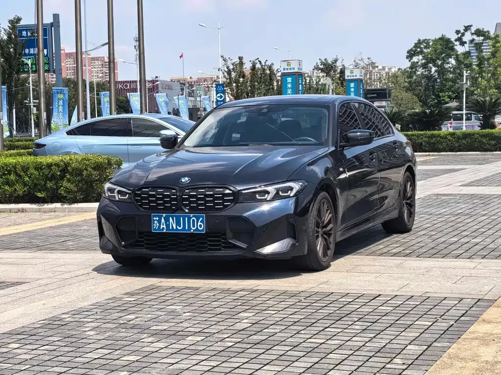 BMW 3 Series — фото 1