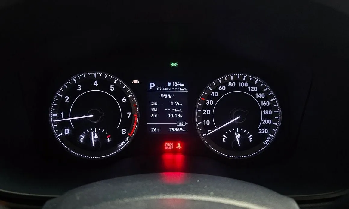 Hyundai Venue — фото 2