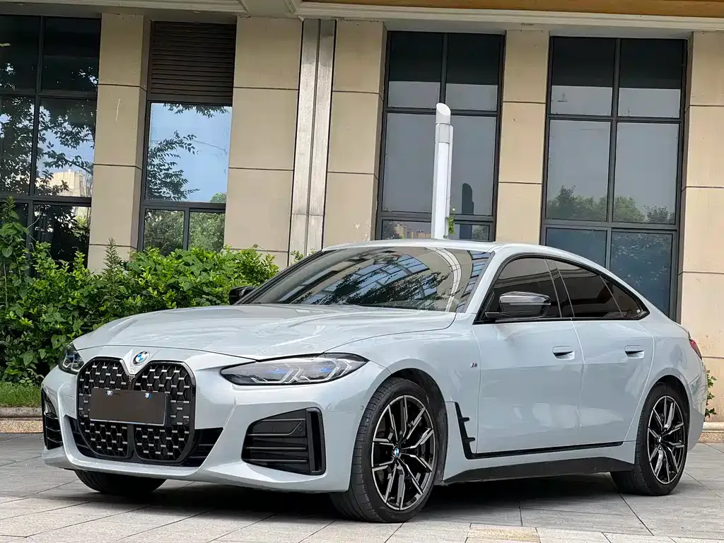 BMW 4 Series — фото 1