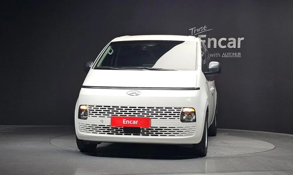 Hyundai Staria — фото 3