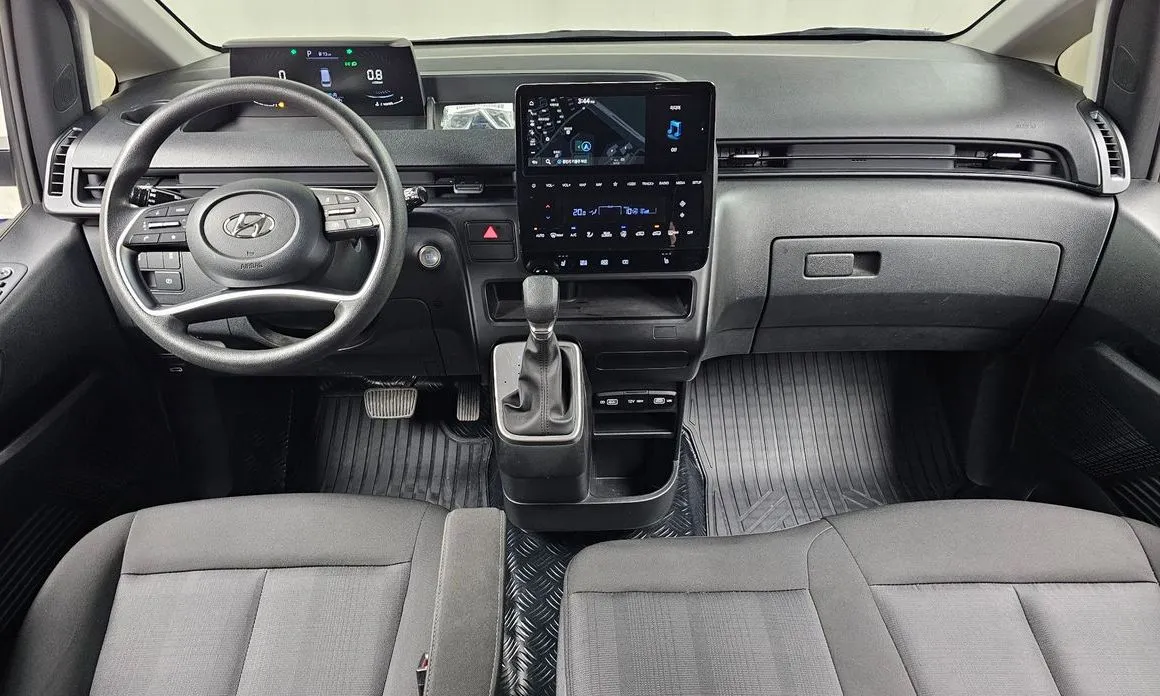 Hyundai Staria — фото 4