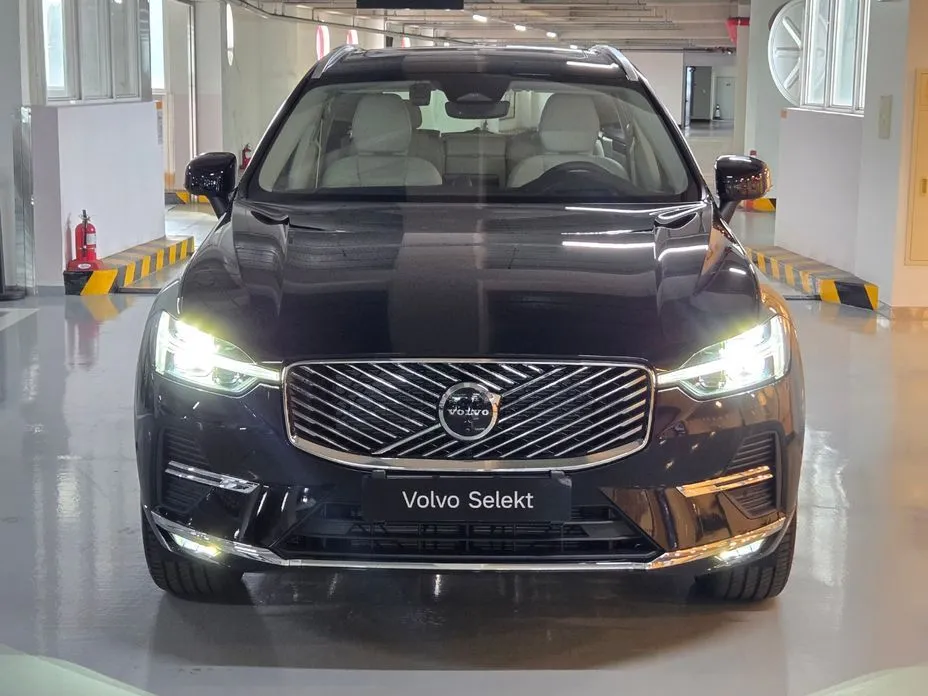 Volvo XC60 — фото 10