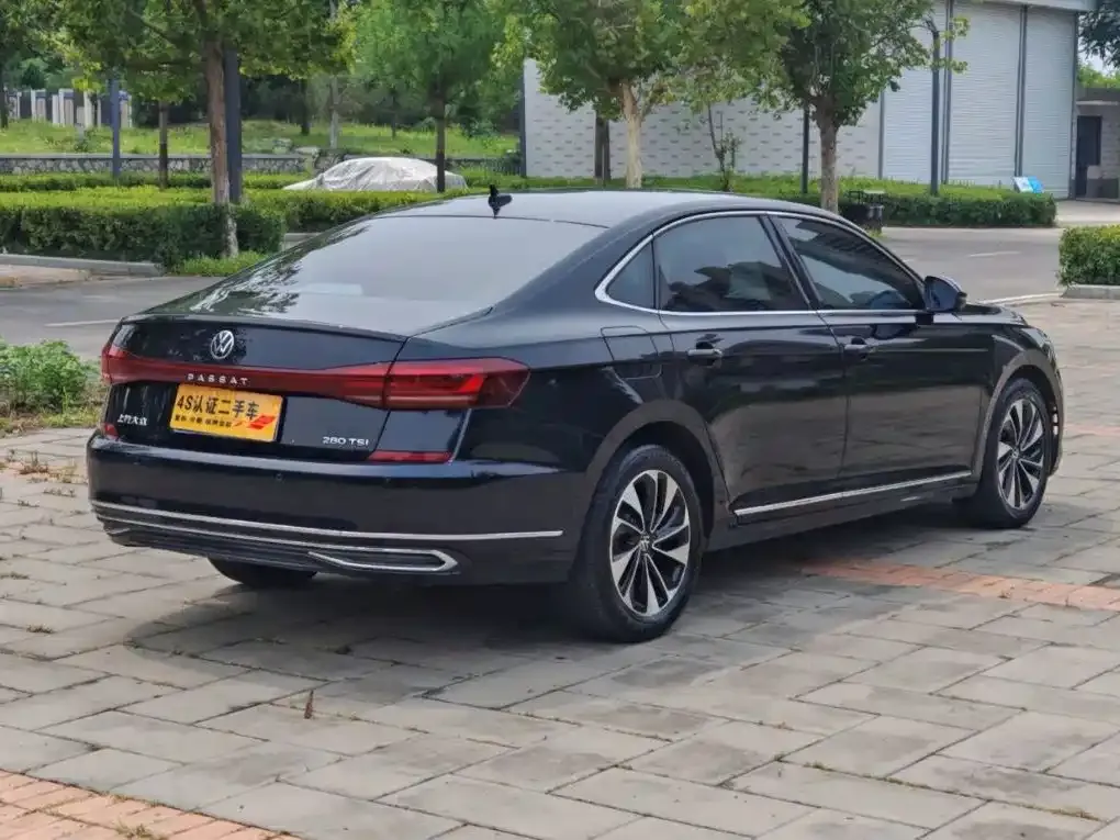 Volkswagen Passat — фото 3
