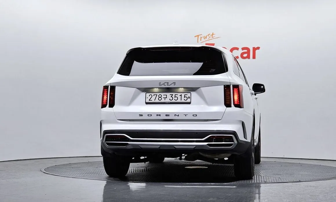 Kia Sorento — фото 3