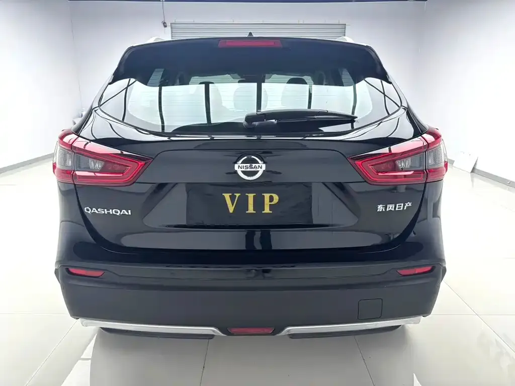 Nissan Qashqai — фото 5