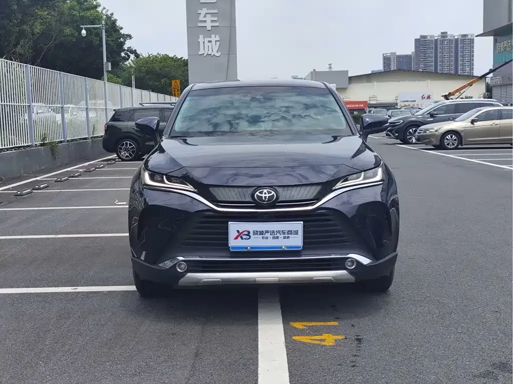 Toyota Harrier — фото 7