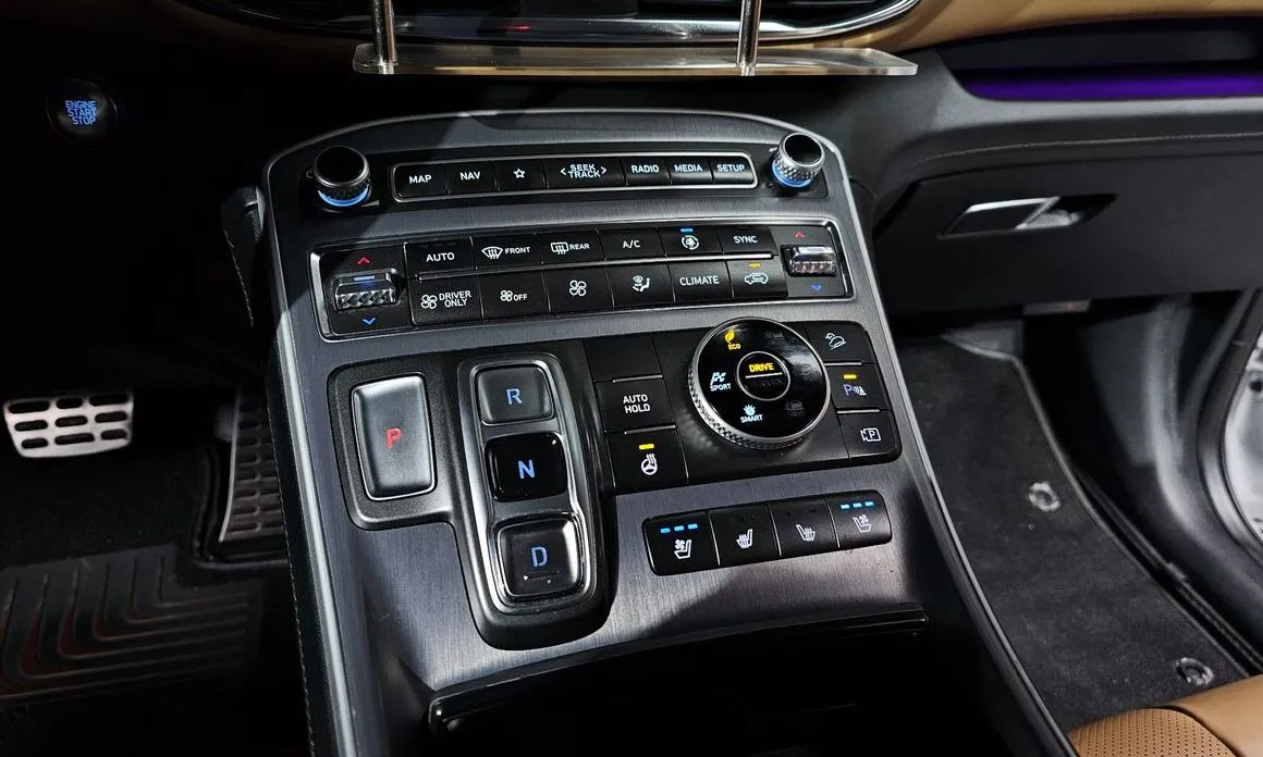 Hyundai Santafe — фото 4