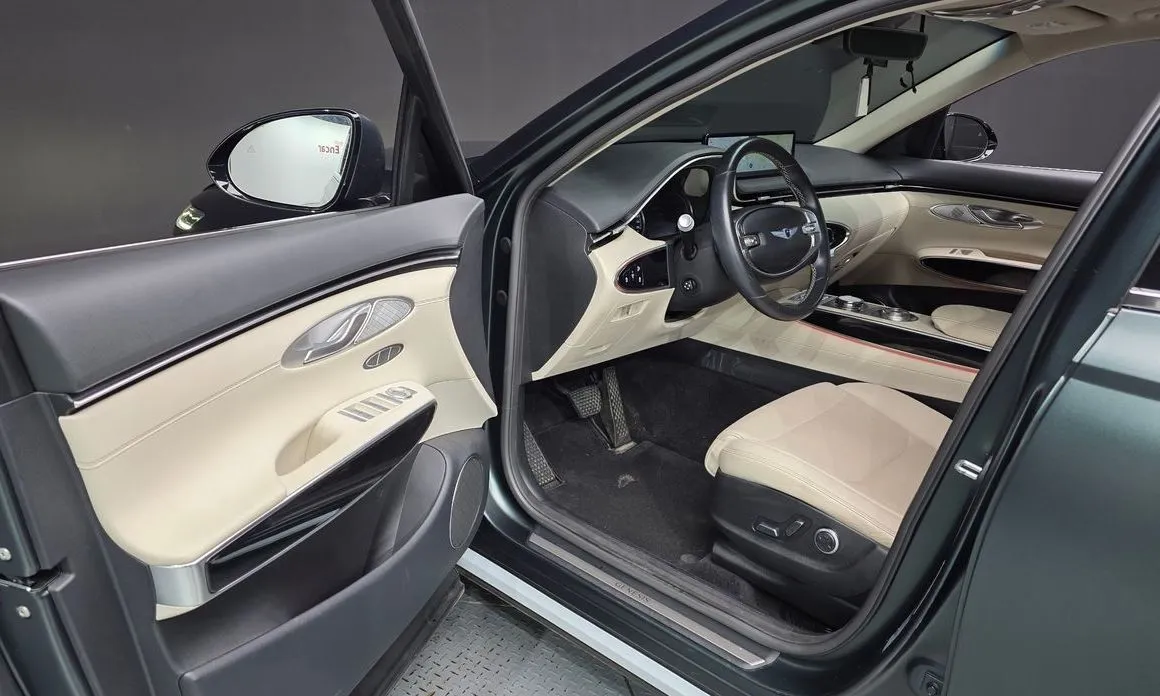 Genesis GV70 — фото 10