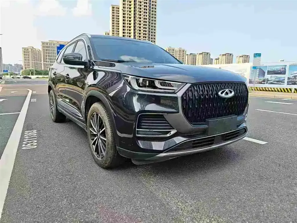 Chery Tiggo 8 — фото 10