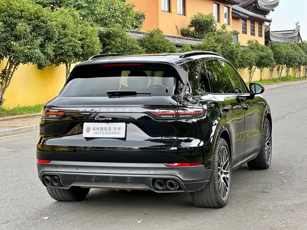 Porsche Cayenne — фото 10