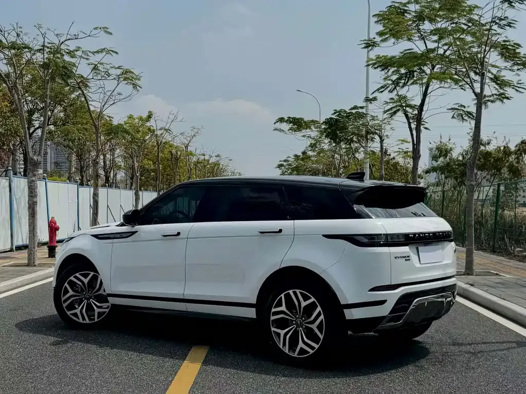 Land Rover Evoque — фото 8