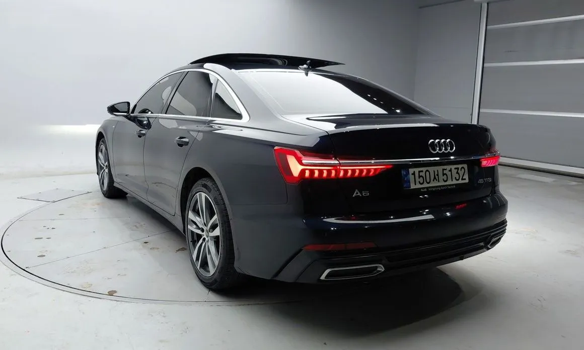 Audi A6 — фото 2