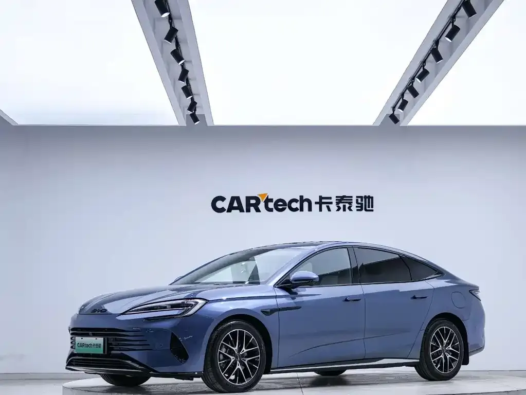 BYD Seal 07 DM-i — фото 1
