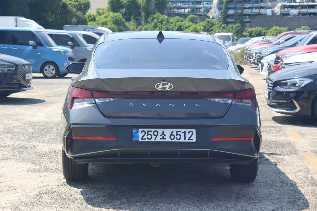 Hyundai AVANTE — фото 10