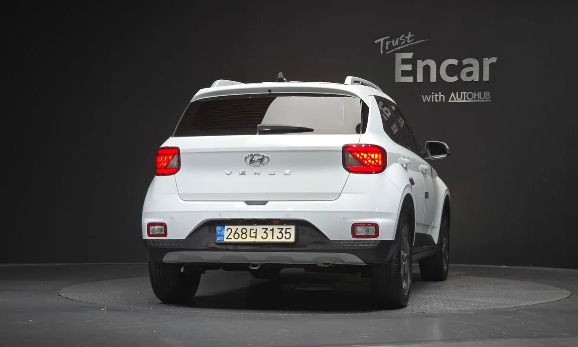 Hyundai Venue — фото 2