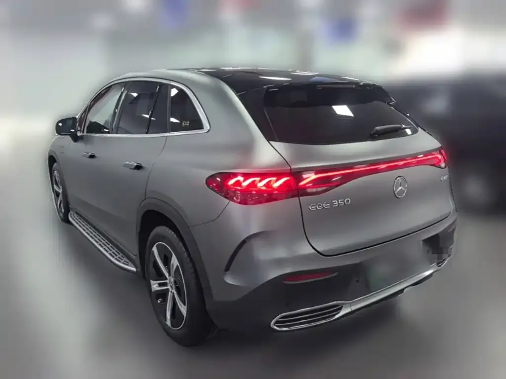 Mercedes-Benz EQE SUV — фото 4