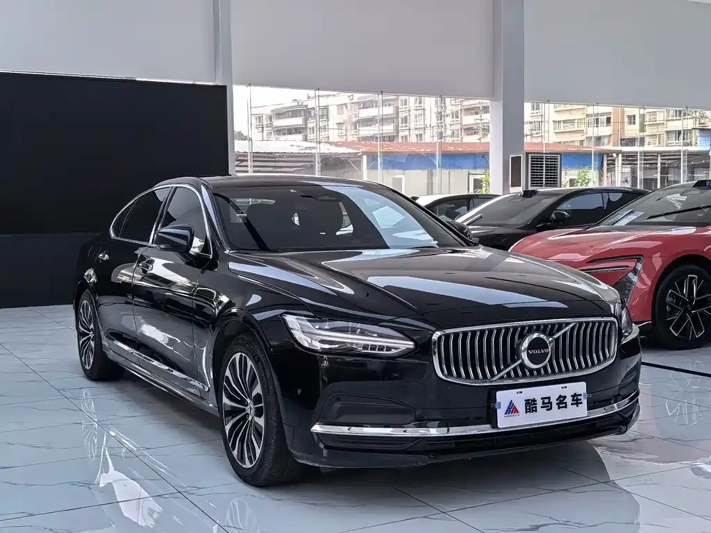 Volvo S90 — фото 4