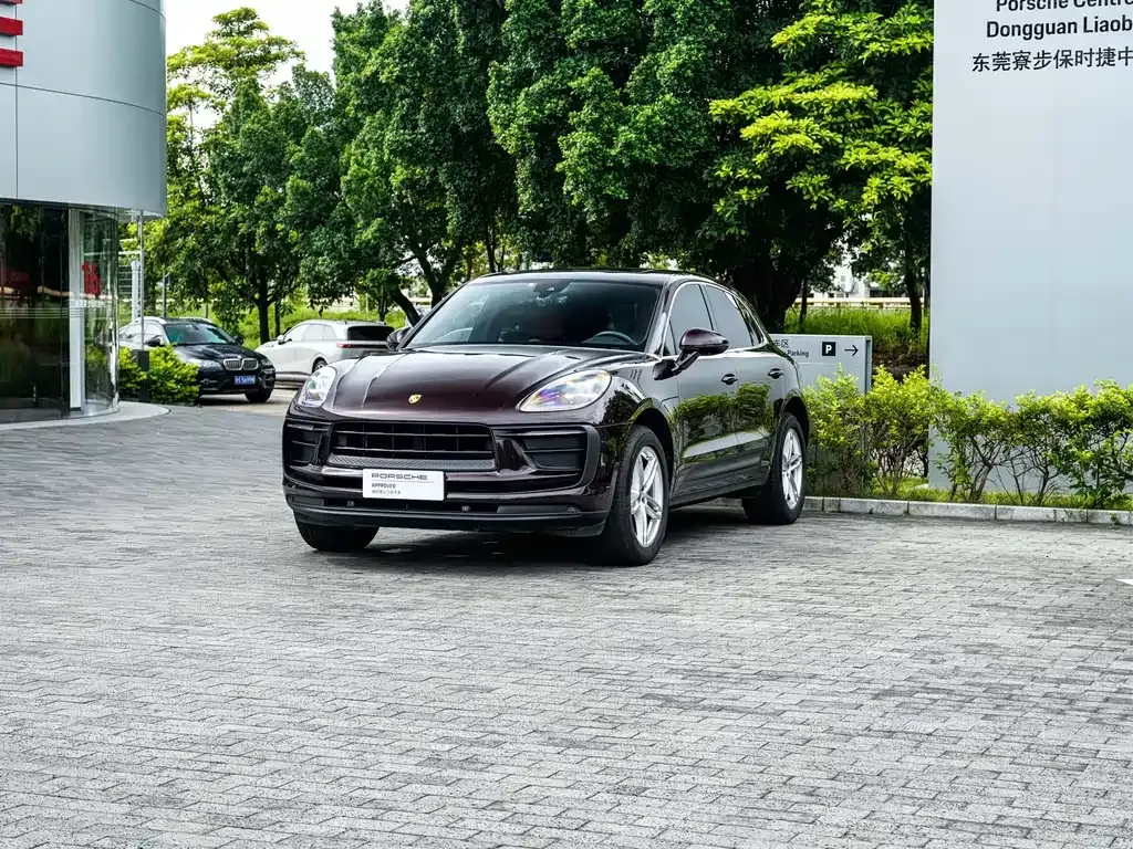 Porsche Macan — фото 1