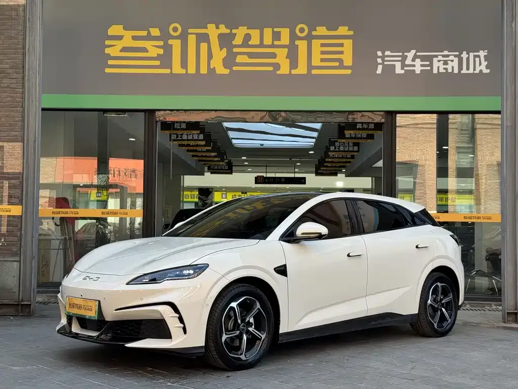 BYD Seal 06GT — фото 1