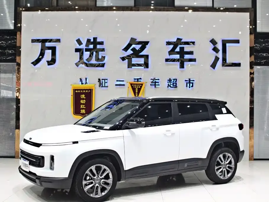 Geely Icon — фото 7