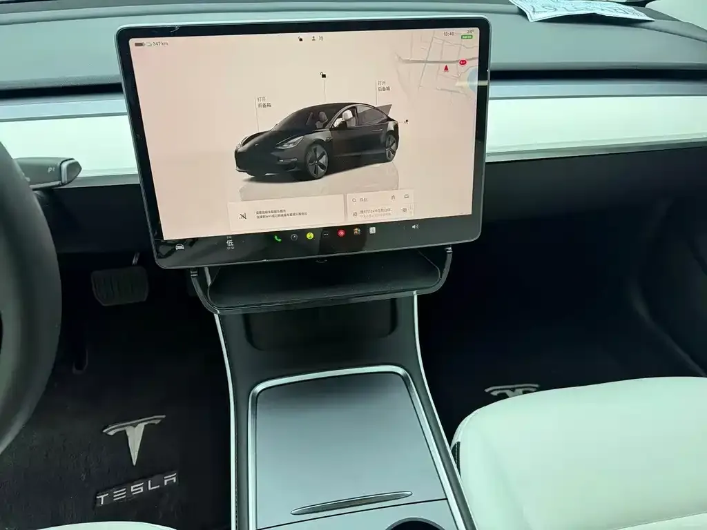 Tesla Model 3 — фото 10