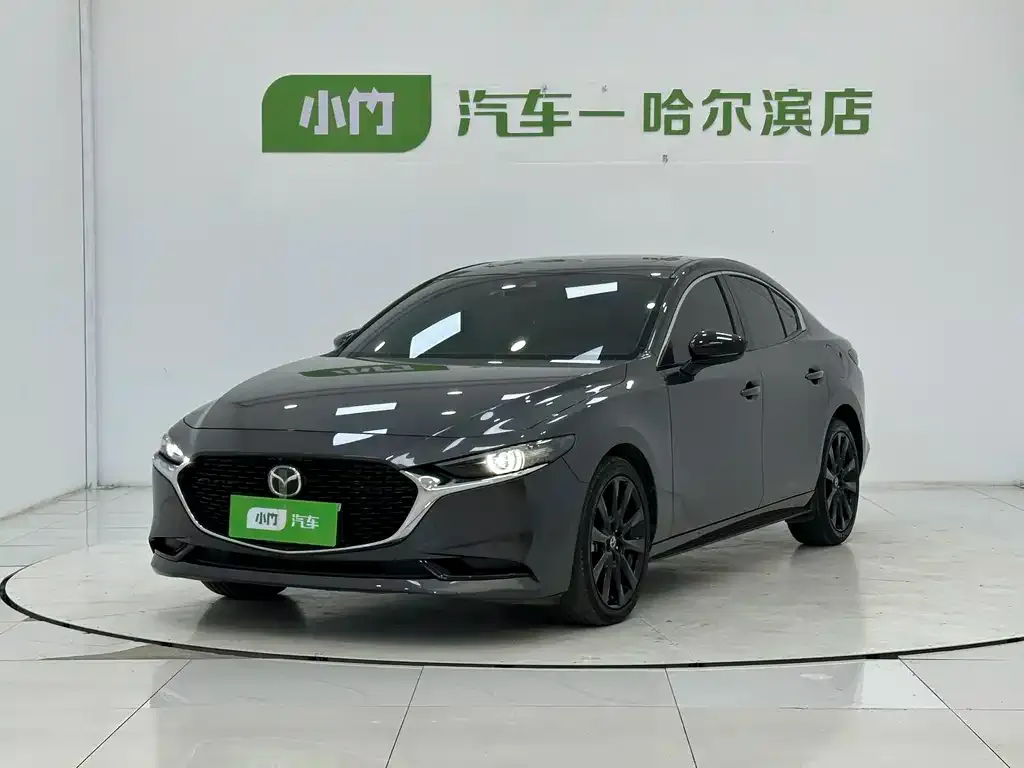 Mazda 3 Axela — фото 1