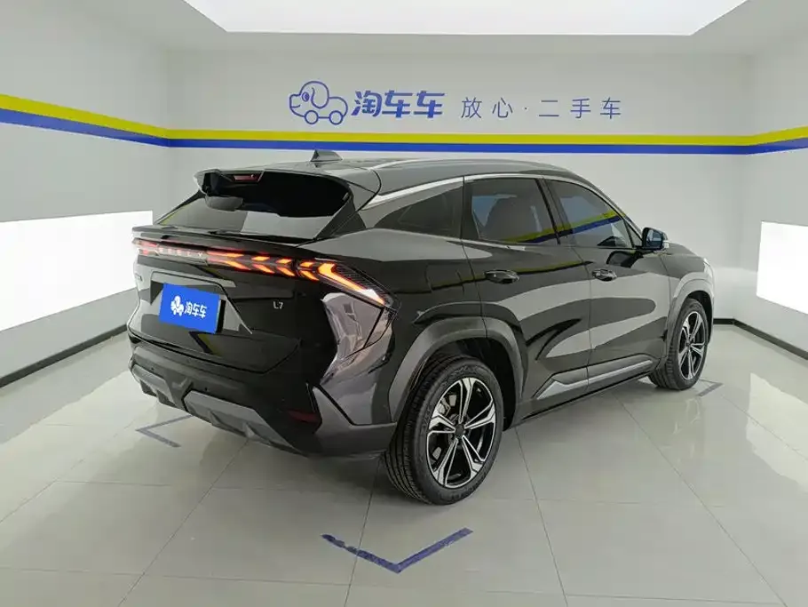 Geely Galaxy L7 — фото 3